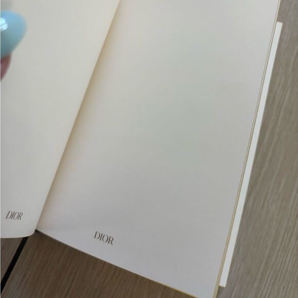 Brand new Christian Dior notebook - Picture 4 of 5